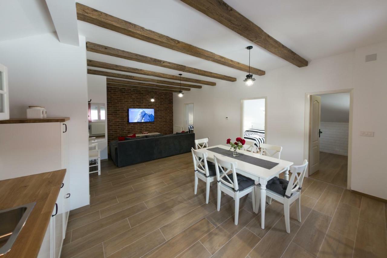 House Smolcic Apartment Otocac Luaran gambar