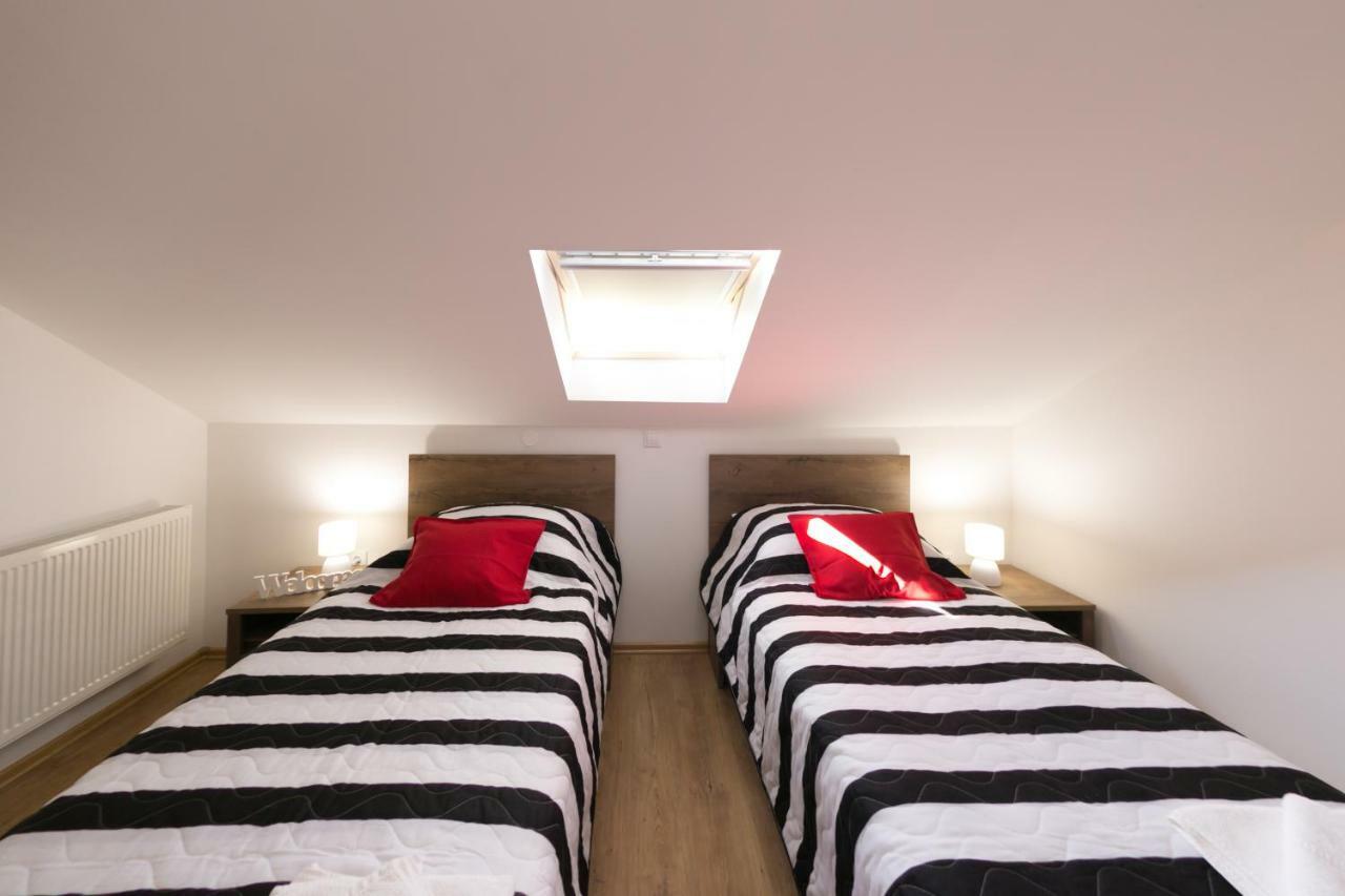 House Smolcic Apartment Otocac Luaran gambar