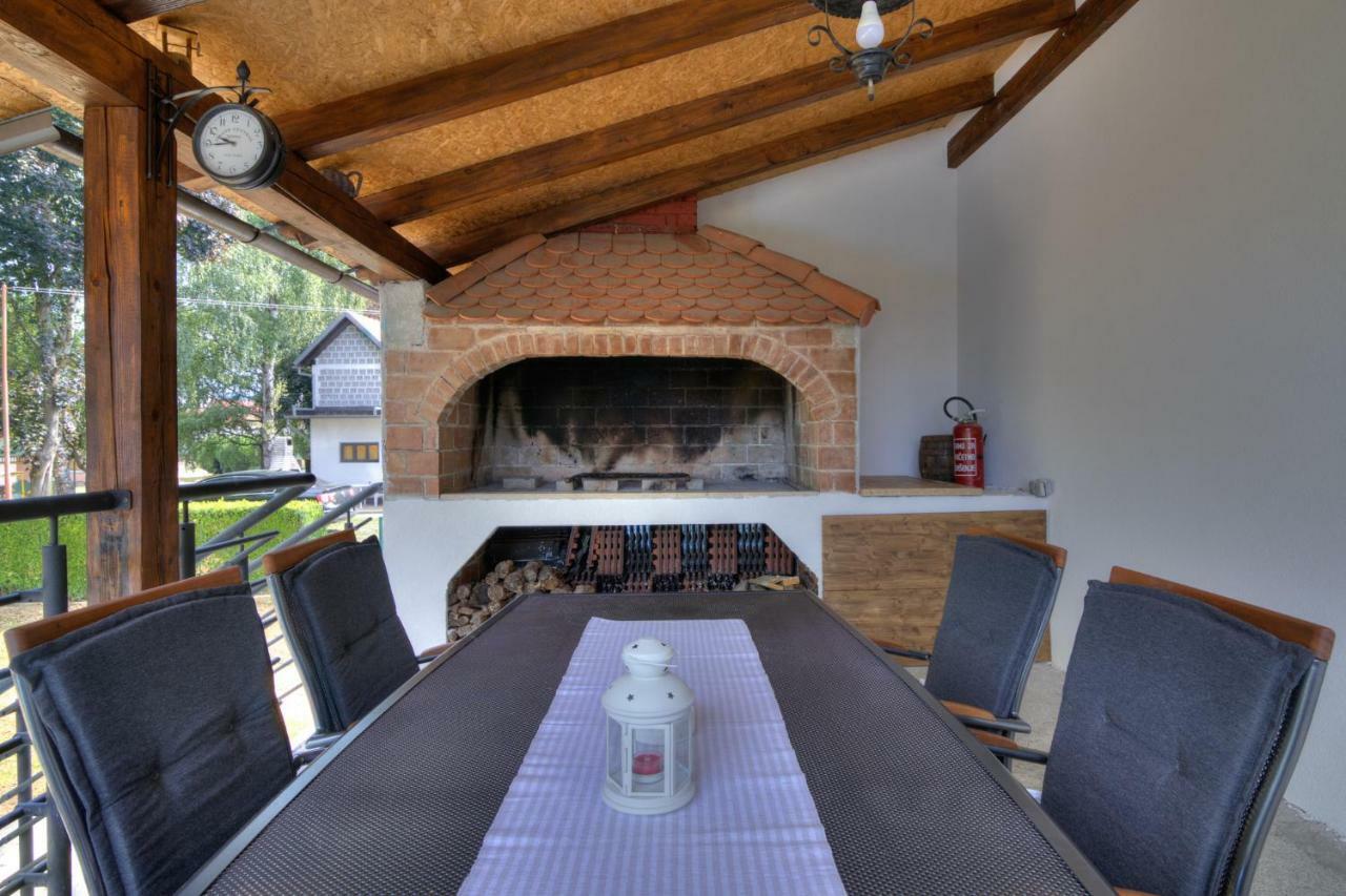 House Smolcic Apartment Otocac Luaran gambar